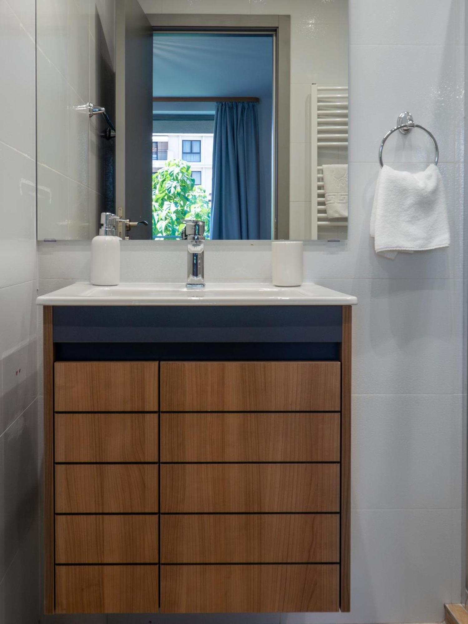 Vertigo2 Huge Apartment 2 Bedrooms Balcony Parking صوفيا المظهر الخارجي الصورة